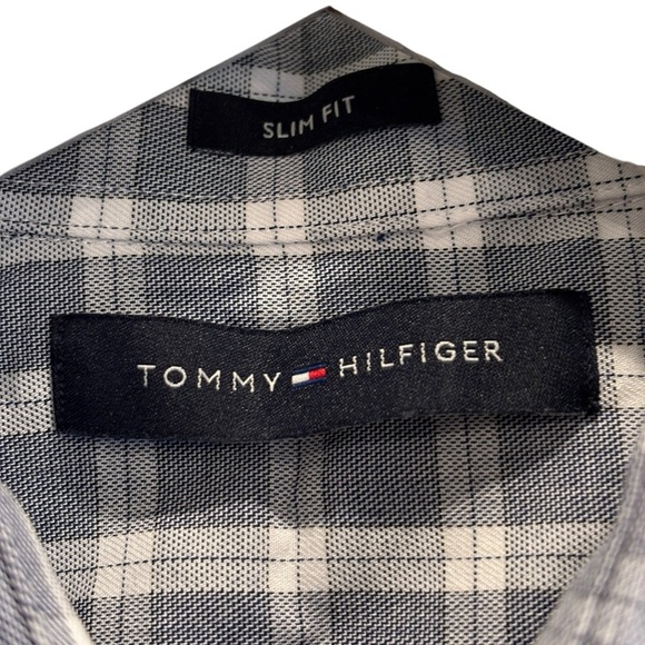 Tommy Hilfiger Mens Slim Fit Plaid Button Down Shirt Size Medium 100 Cotton - Picture 4 of 9